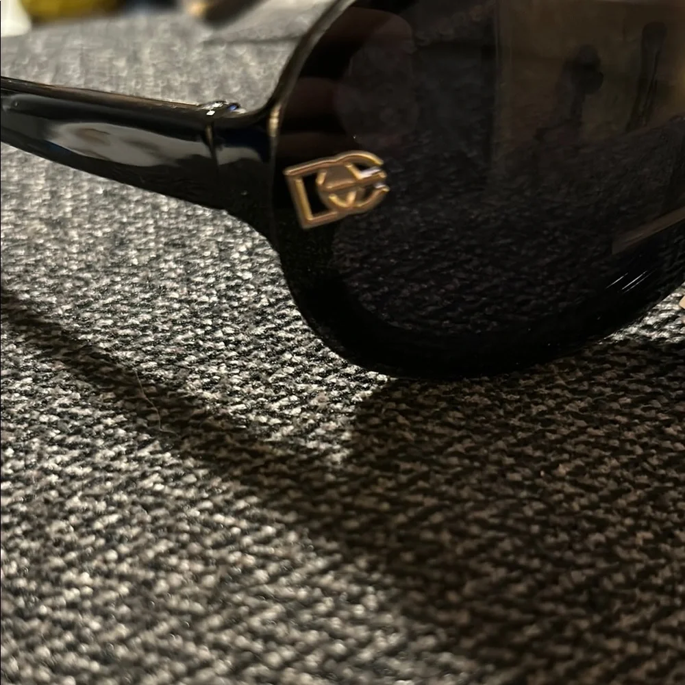 Designer Eyewear stylish black